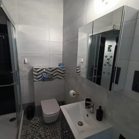 Apartament Flins Z Garażem