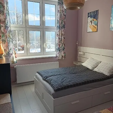 Apartament Flins Z Garażem *